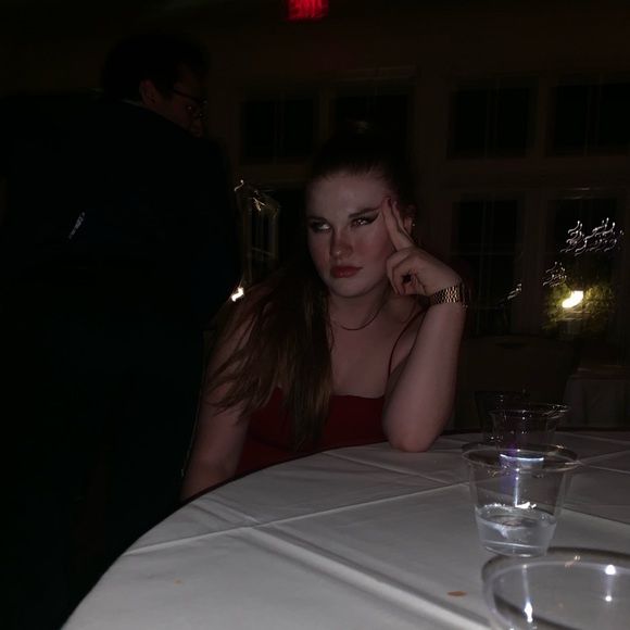 Meet your Posher, Marina - Picture 1 of 1